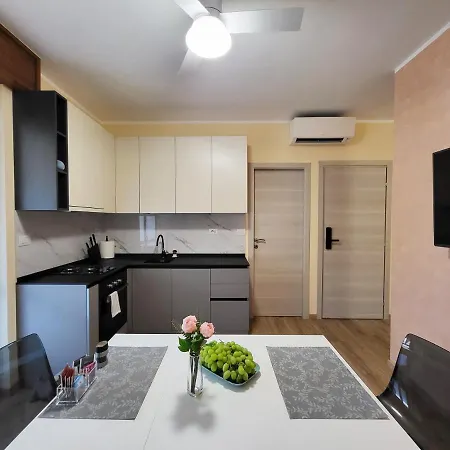 Casa Lariana Apartment Lecco Exterior photo